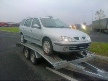 dezmembrez-Renault-Megane-avariat-27470.htm imagine dezmembrez-Renault-Megane-avariat-27470.htm