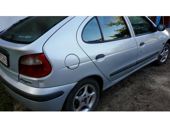 dezmembrez-Renault-Megane-avariat-27506.htm imagine dezmembrez-Renault-Megane-avariat-27506.htm