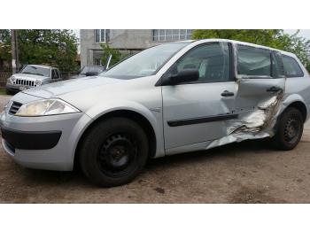 dezmembrez-Renault-Megane-avariat-27589.htm imagine dezmembrez-Renault-Megane-avariat-27589.htm
