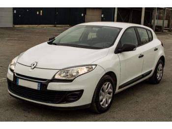 dezmembrez-Renault-Megane-avariat-27716.htm imagine dezmembrez-Renault-Megane-avariat-27716.htm