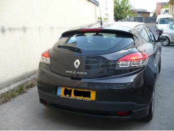 dezmembrez-Renault-Megane-avariat-27717.htm imagine dezmembrez-Renault-Megane-avariat-27717.htm
