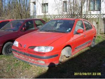 dezmembrez-Renault-Megane-avariat-3366.htm imagine dezmembrez-Renault-Megane-avariat-3366.htm