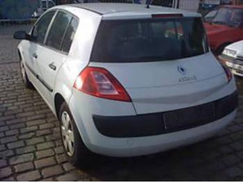 imagine dezmembrez-Renault-Megane-avariat-3639.htm