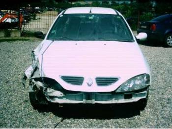 imagine dezmembrez-Renault-Megane-avariat-731.htm