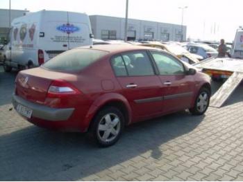 dezmembrez-Renault-Megane-avariat-8776.htm imagine dezmembrez-Renault-Megane-avariat-8776.htm