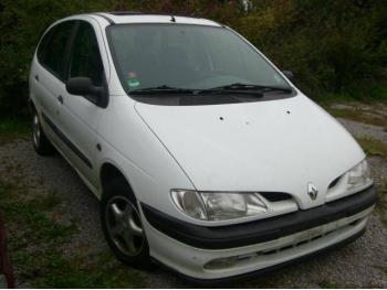 dezmembrez-Renault-Scenic-avariat-12554.htm imagine dezmembrez-Renault-Scenic-avariat-12554.htm
