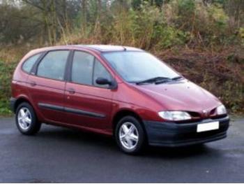 imagine dezmembrez-Renault-Scenic-avariat-14619.htm