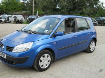 imagine dezmembrez-Renault-Scenic-avariat-15888.htm