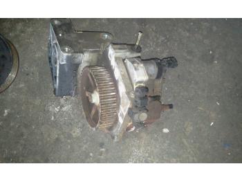 dezmembrez-Renault-Trafic-avariat-26036.htm imagine dezmembrez-Renault-Trafic-avariat-26036.htm