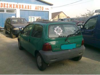 dezmembrez-Renault-Twingo-avariat-15373.htm imagine dezmembrez-Renault-Twingo-avariat-15373.htm