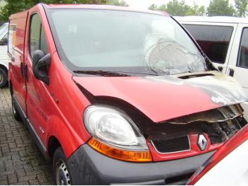 dezmembrez-Renault-Twingo-avariat-21031.htm imagine dezmembrez-Renault-Twingo-avariat-21031.htm