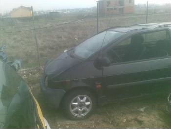 dezmembrez-Renault-Twingo-avariat-3698.htm imagine dezmembrez-Renault-Twingo-avariat-3698.htm