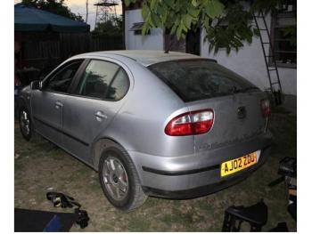 imagine dezmembrez-Seat-Leon-avariat-1720.htm