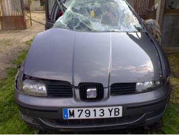 imagine dezmembrez-Seat-Toledo-avariat-1260.htm