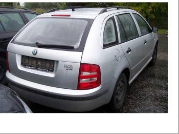 imagine dezmembrez-Skoda-Fabia-avariat-10945.htm