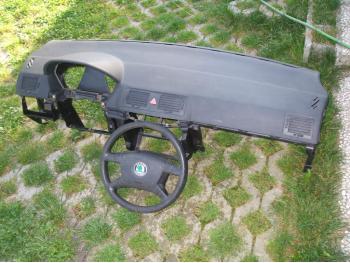 imagine dezmembrez-Skoda-Fabia-avariat-15799.htm