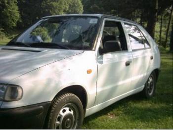 imagine dezmembrez-Skoda-Felicia-avariat-362.htm