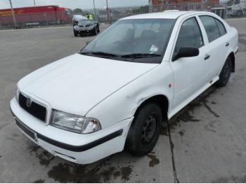 imagine dezmembrez-Skoda-Octavia-avariat-1556.htm
