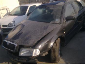 dezmembrez-Skoda-Octavia-avariat-16068.htm imagine dezmembrez-Skoda-Octavia-avariat-16068.htm