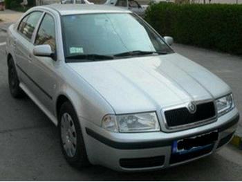 dezmembrez-Skoda-Octavia-avariat-19949.htm imagine dezmembrez-Skoda-Octavia-avariat-19949.htm