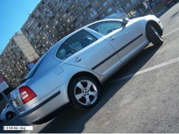 imagine dezmembrez-Skoda-Octavia-avariat-22058.htm
