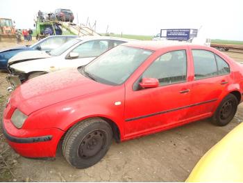 imagine dezmembrez-Volkswagen-Bora-avariat-21038.htm
