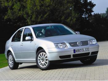 imagine dezmembrez-Volkswagen-Bora-avariat-21882.htm
