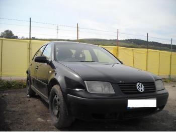 imagine dezmembrez-Volkswagen-Bora-avariat-22149.htm