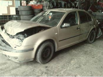 dezmembrez-Volkswagen-Bora-avariat-3506.htm imagine dezmembrez-Volkswagen-Bora-avariat-3506.htm