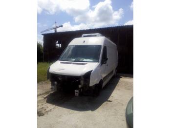 dezmembrez-Volkswagen-Crafter-avariat-27971.htm imagine dezmembrez-Volkswagen-Crafter-avariat-27971.htm