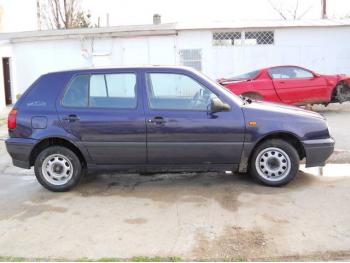 imagine dezmembrez-Volkswagen-Golf-III-avariat-13320.htm