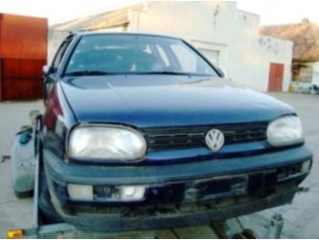 imagine dezmembrez-Volkswagen-Golf-III-avariat-27241.htm