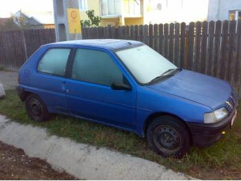 dezmembrez-Volkswagen-Golf-III-avariat-3500.htm imagine dezmembrez-Volkswagen-Golf-III-avariat-3500.htm