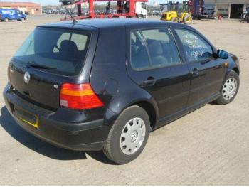 dezmembrez-Volkswagen-Golf-IV-avariat-1172.htm imagine dezmembrez-Volkswagen-Golf-IV-avariat-1172.htm