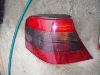 imagine dezmembrez-Volkswagen-Golf-IV-avariat-13349.htm