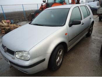 dezmembrez-Volkswagen-Golf-IV-avariat-16270.htm imagine dezmembrez-Volkswagen-Golf-IV-avariat-16270.htm