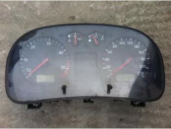 dezmembrez-Volkswagen-Golf-IV-avariat-16277.htm imagine dezmembrez-Volkswagen-Golf-IV-avariat-16277.htm