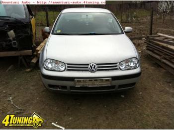 imagine dezmembrez-Volkswagen-Golf-IV-avariat-17371.htm