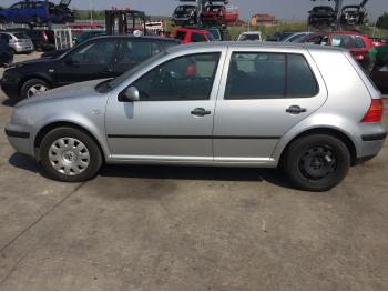dezmembrez-Volkswagen-Golf-IV-avariat-28379.htm imagine dezmembrez-Volkswagen-Golf-IV-avariat-28379.htm