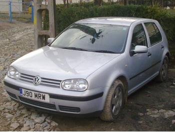 dezmembrez-Volkswagen-Golf-IV-avariat-4295.htm imagine dezmembrez-Volkswagen-Golf-IV-avariat-4295.htm