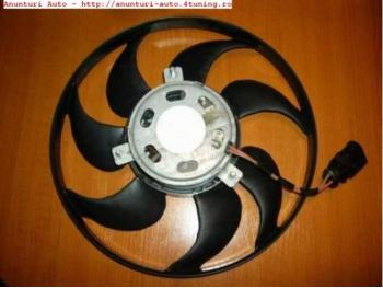 imagine dezmembrez-Volkswagen-Golf-V-avariat-12553.htm