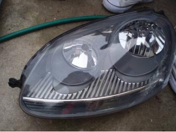 dezmembrez-Volkswagen-Golf-V-avariat-13333.htm imagine dezmembrez-Volkswagen-Golf-V-avariat-13333.htm
