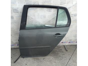 dezmembrez-Volkswagen-Golf-V-avariat-28445.htm imagine dezmembrez-Volkswagen-Golf-V-avariat-28445.htm
