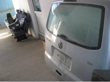 imagine dezmembrez-Volkswagen-Multivan-avariat-13532.htm