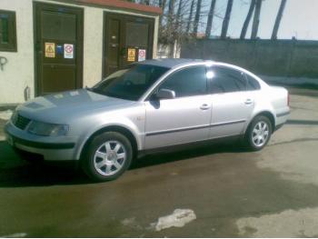 imagine dezmembrez-Volkswagen-Passat-avariat-13858.htm