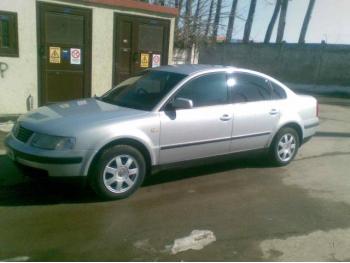 imagine dezmembrez-Volkswagen-Passat-avariat-14082.htm