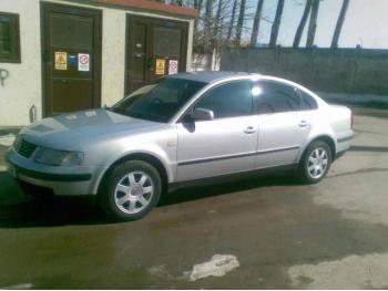 imagine dezmembrez-Volkswagen-Passat-avariat-14378.htm