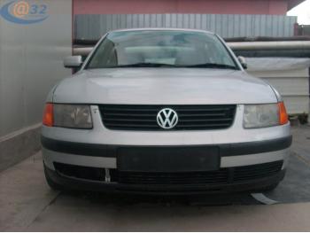 imagine dezmembrez-Volkswagen-Passat-avariat-15959.htm