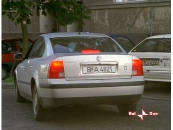 imagine dezmembrez-Volkswagen-Passat-avariat-16565.htm