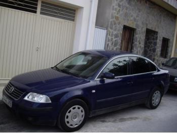 imagine dezmembrez-Volkswagen-Passat-avariat-19933.htm